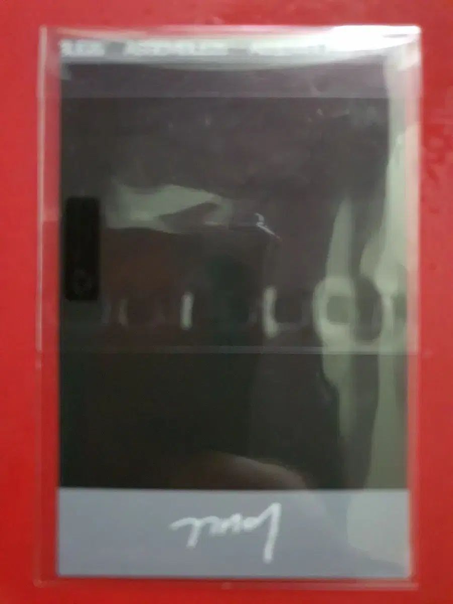 tripleS(トリプルエス) イ・ソヨン(LEE SEOYEON) 新湯 目を覚ます