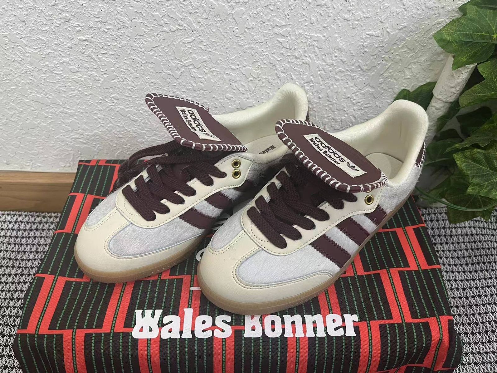 Wales Bonner ×Adidas Samba Pony スニーカー