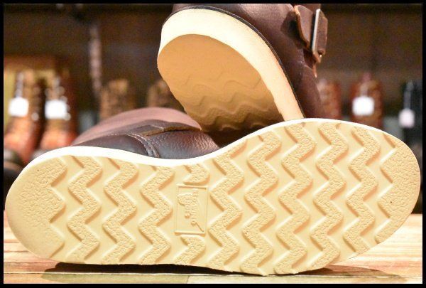 レッドウィング