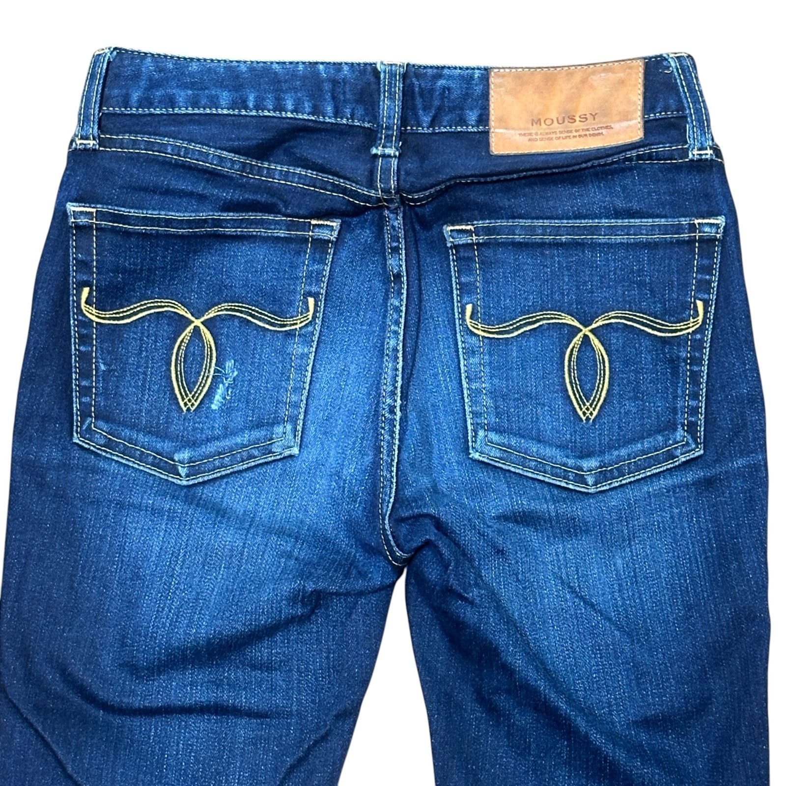 【超美品】 MOUSSY Rebirth SKINNY 23インチ デニム 23 MOUSSY WF Rebirth embroidery SKINNY スキニーデニム