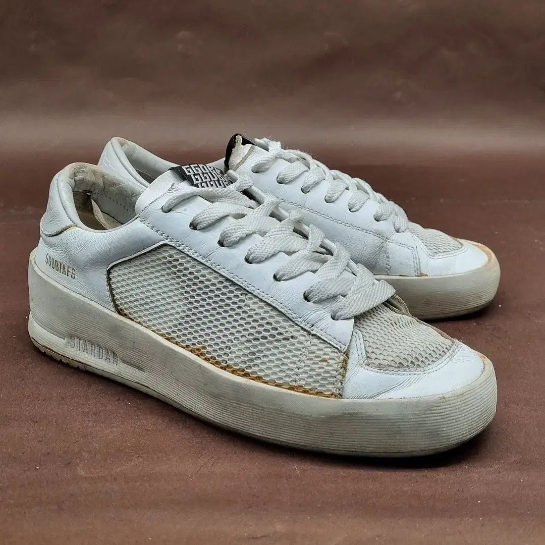 GOLDEN GOOSE ゴールデングース スターグループ スニーカーズ 35 220
