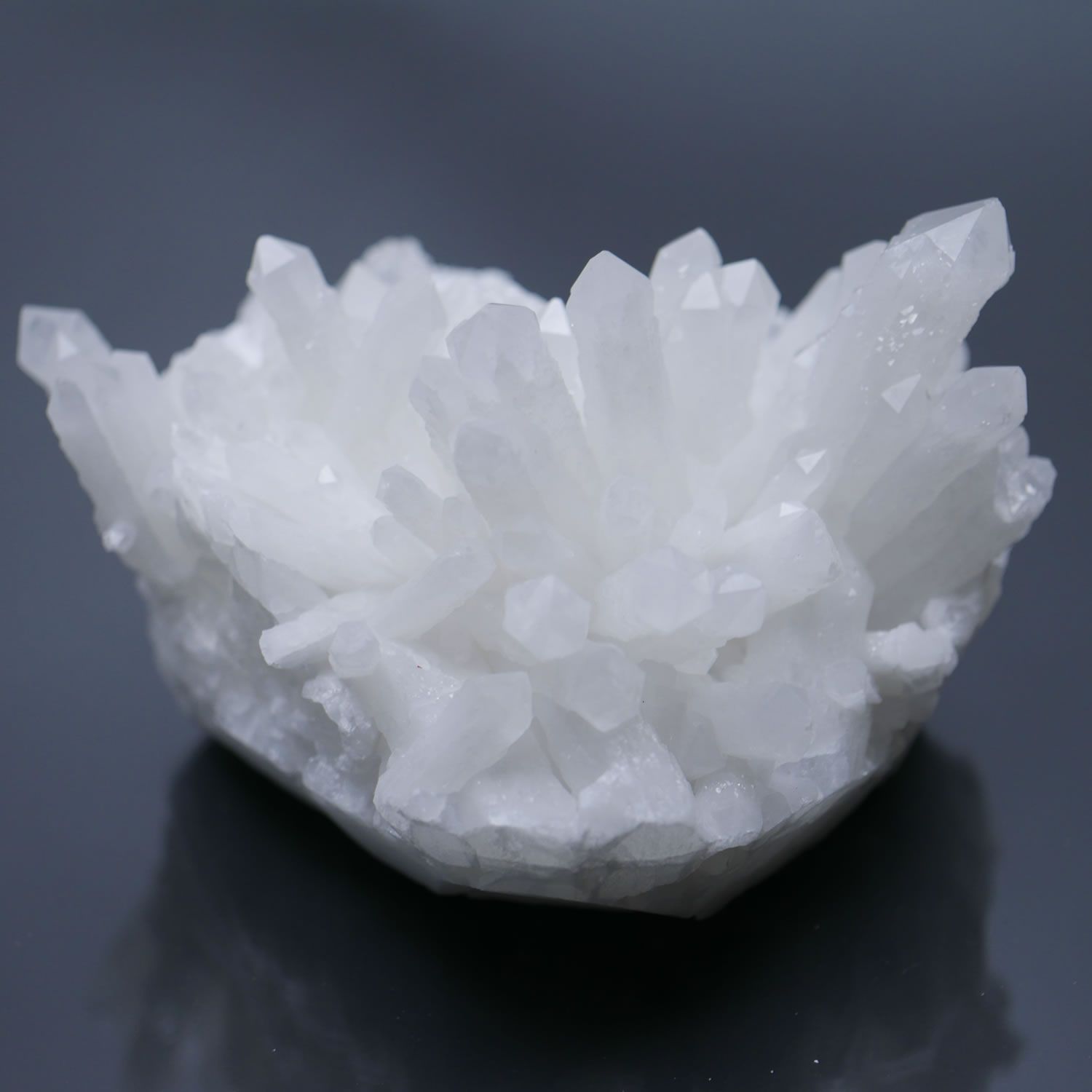 【強力浄化】ヒマラヤ水晶クラスター⭐️台座付き⭐N137 強力浄化】ヒマラヤ水晶クラスター⭐️台座付き⭐N137 楽天市場