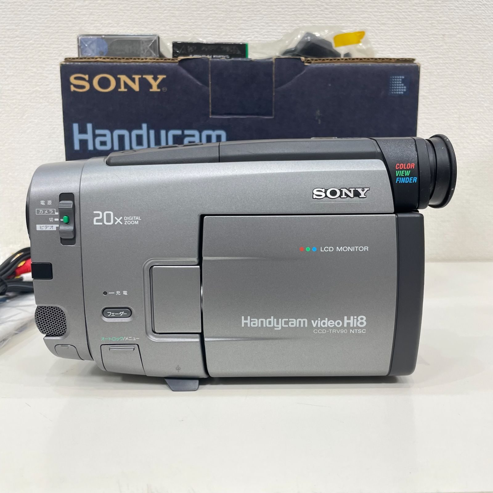 ★SONY 8ミリ ビデオカメラ CCD-TR11 ★付属品多数 ☆SONY 8ミリ ビデオカメラ CCD-TR11 ☆付属品多数 SONY video Hi8