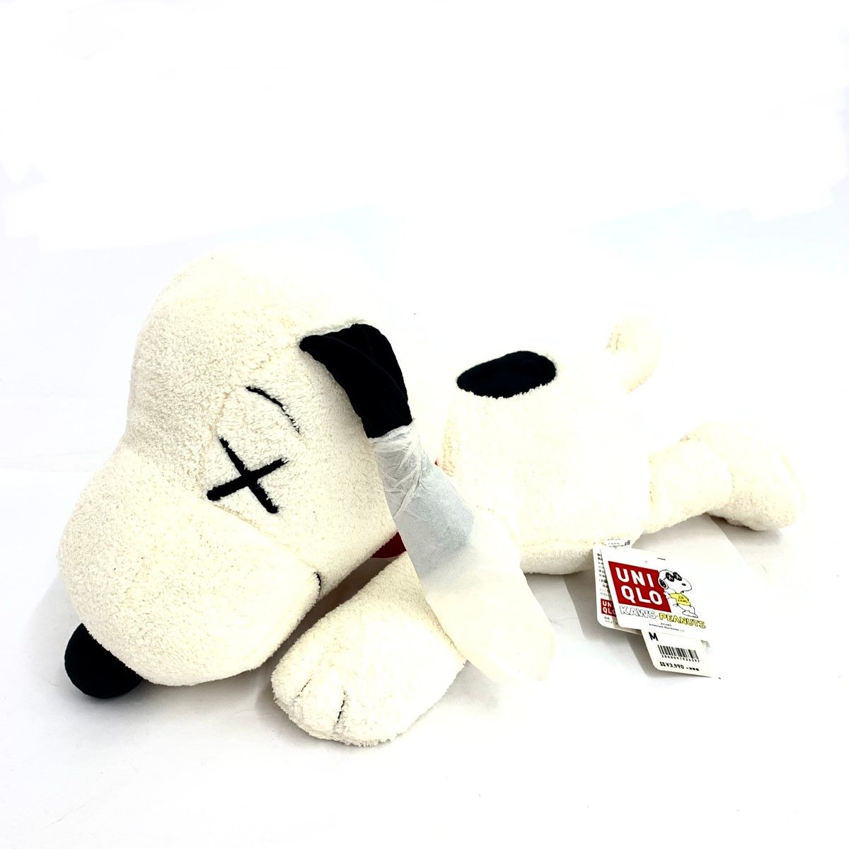 カウズ ユニクロ ピーナッツ スヌーピー コラボぬいぐるみホワイト PEANUTS ピーナッツ ×KAWS ぬいぐるみ ホワイト スヌーピー