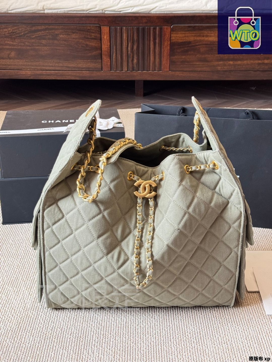 今日特価】Chanel シャネル ライトブルーデニムホーボー 非常に