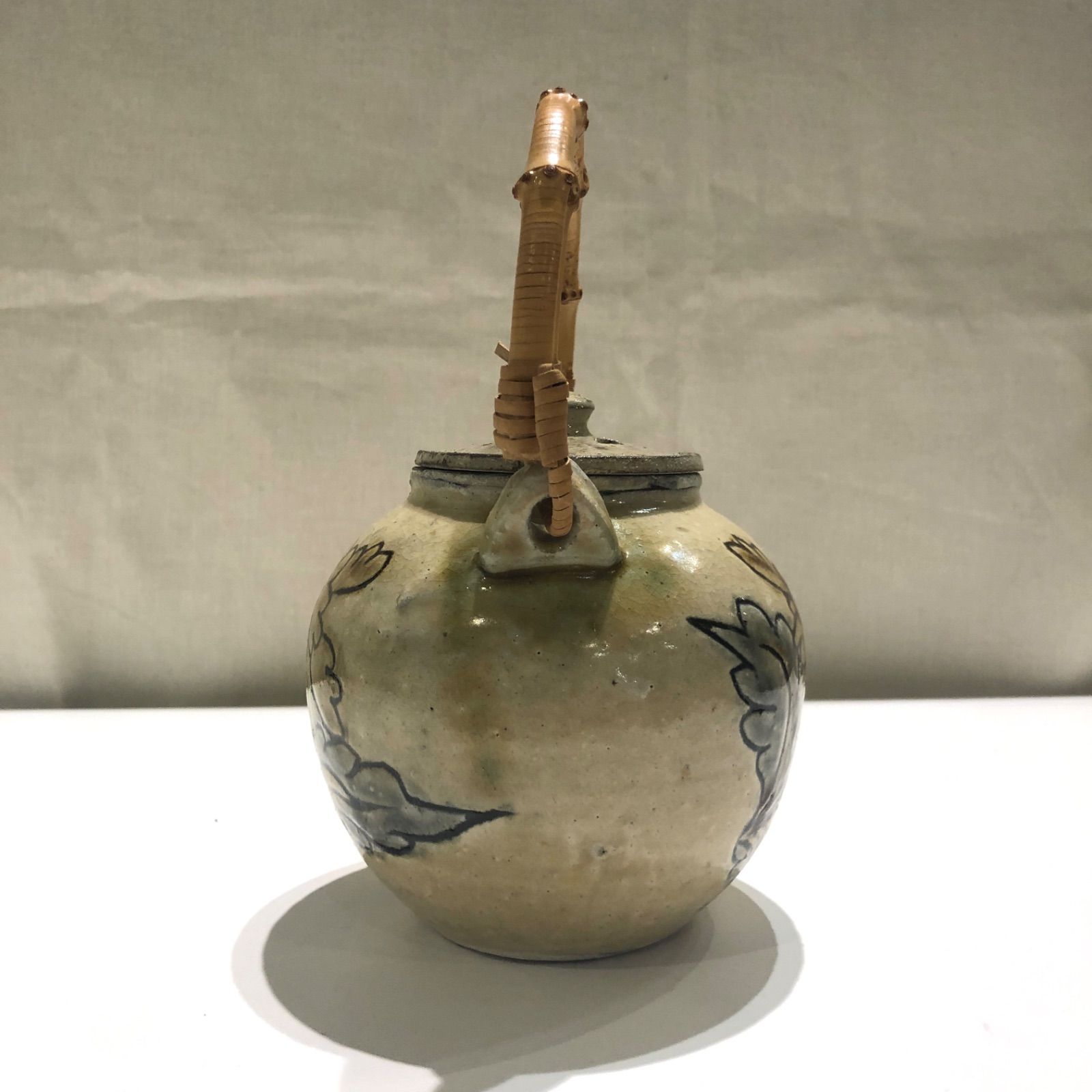 金城次郎　やちむん　壺屋時代　即購入OK 壺屋焼 人間国宝 金城次郎作 海老魚文壷 – 生活民芸 なかむた ~Japan