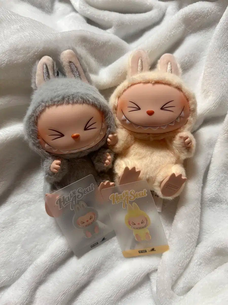 ラブブ 私と遊ぼう シシー へへへへバッチ