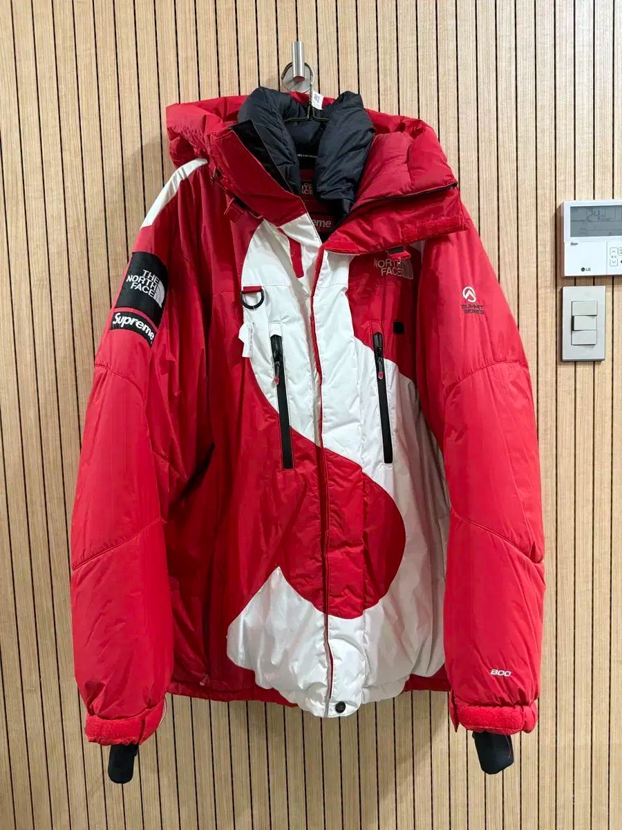 Supreme シュプリーム ヒマラヤ XL