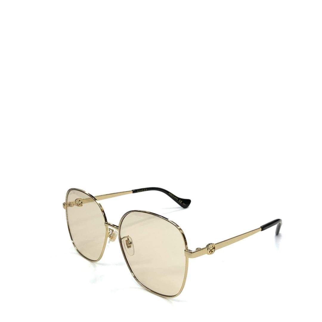 極美品 GUCCI サングラス GG1089SA チェーン スクエア型 ゴールド 極美品 GUCCI サングラス GG1089SA チェーン スクエア型 ゴールド 極美