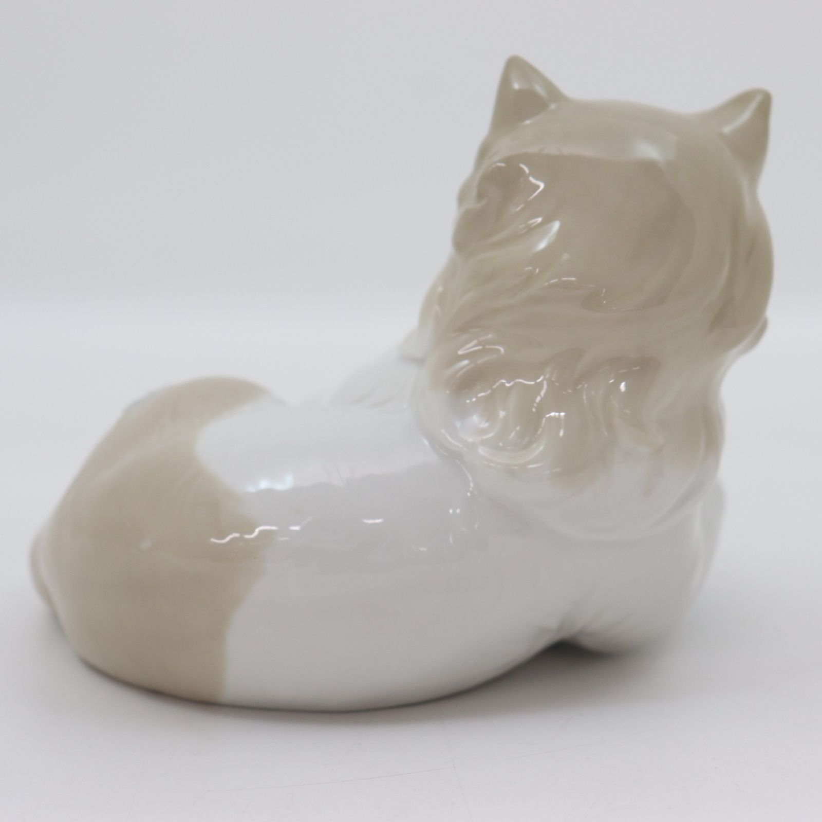 ITDFY4M5VPMW NAO ナオ ペルシャ猫と毛糸 ネコ 毛糸 LLADRO