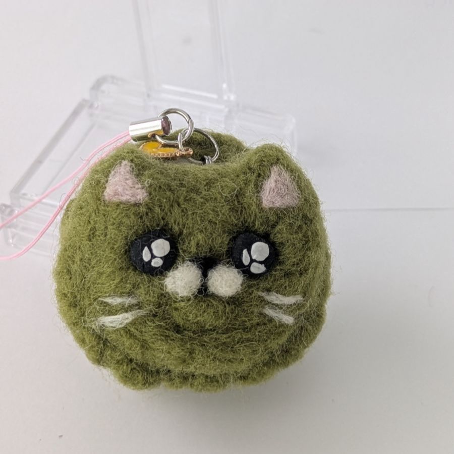 羊毛フェルト ストラップ ネコストラップ - メルカリ
