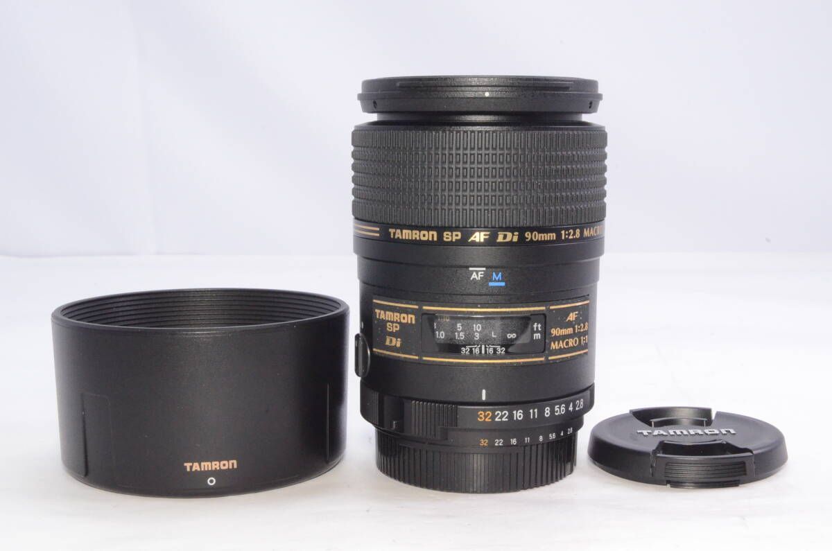 90mm F2.8