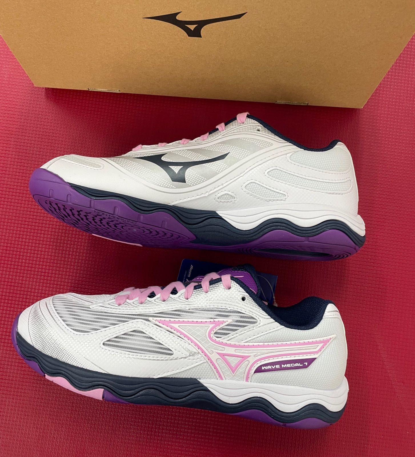 ミズノ卓球シューズ