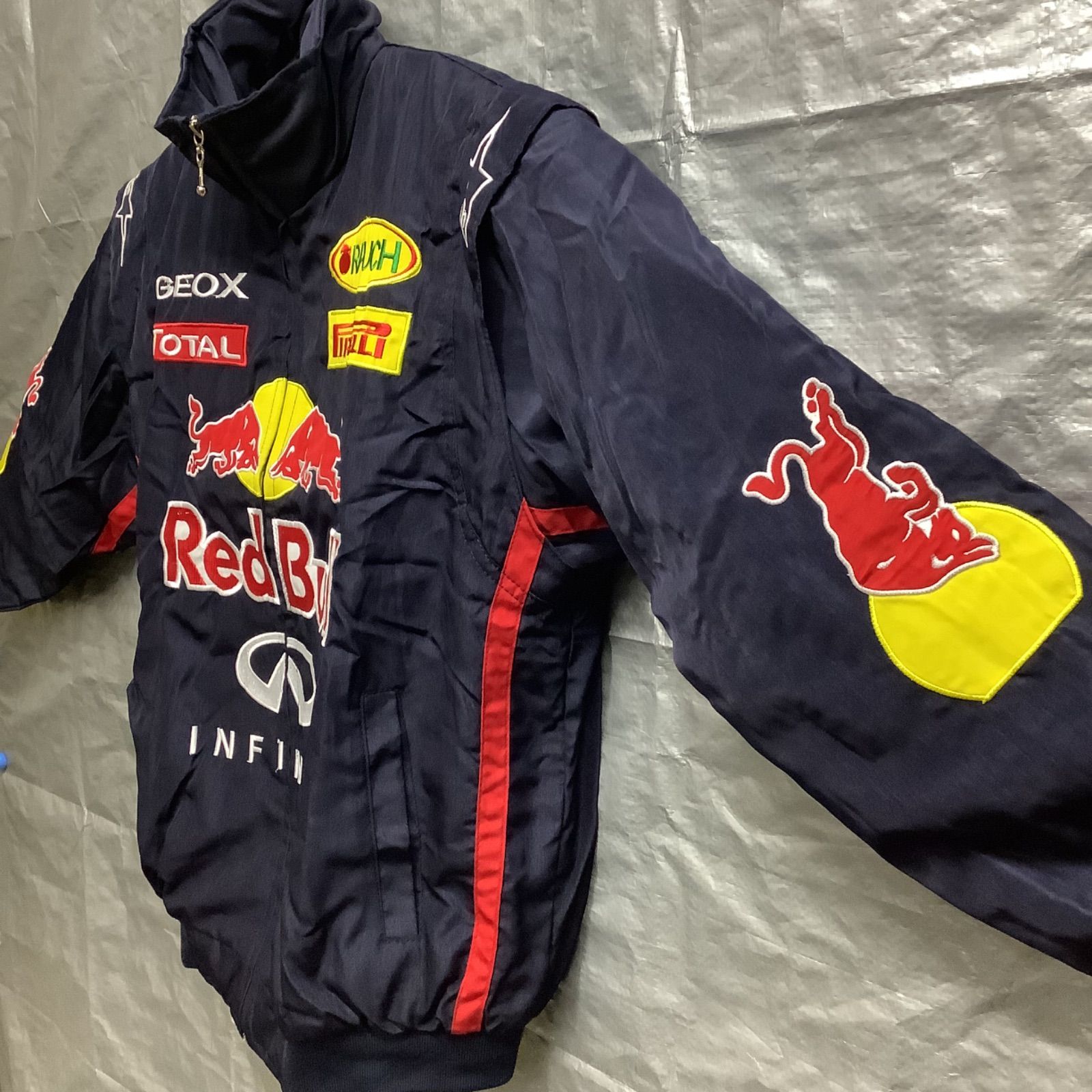 Red Bull ブルゾン M L XL XXL レッドブルレーシングジャケット - 古着