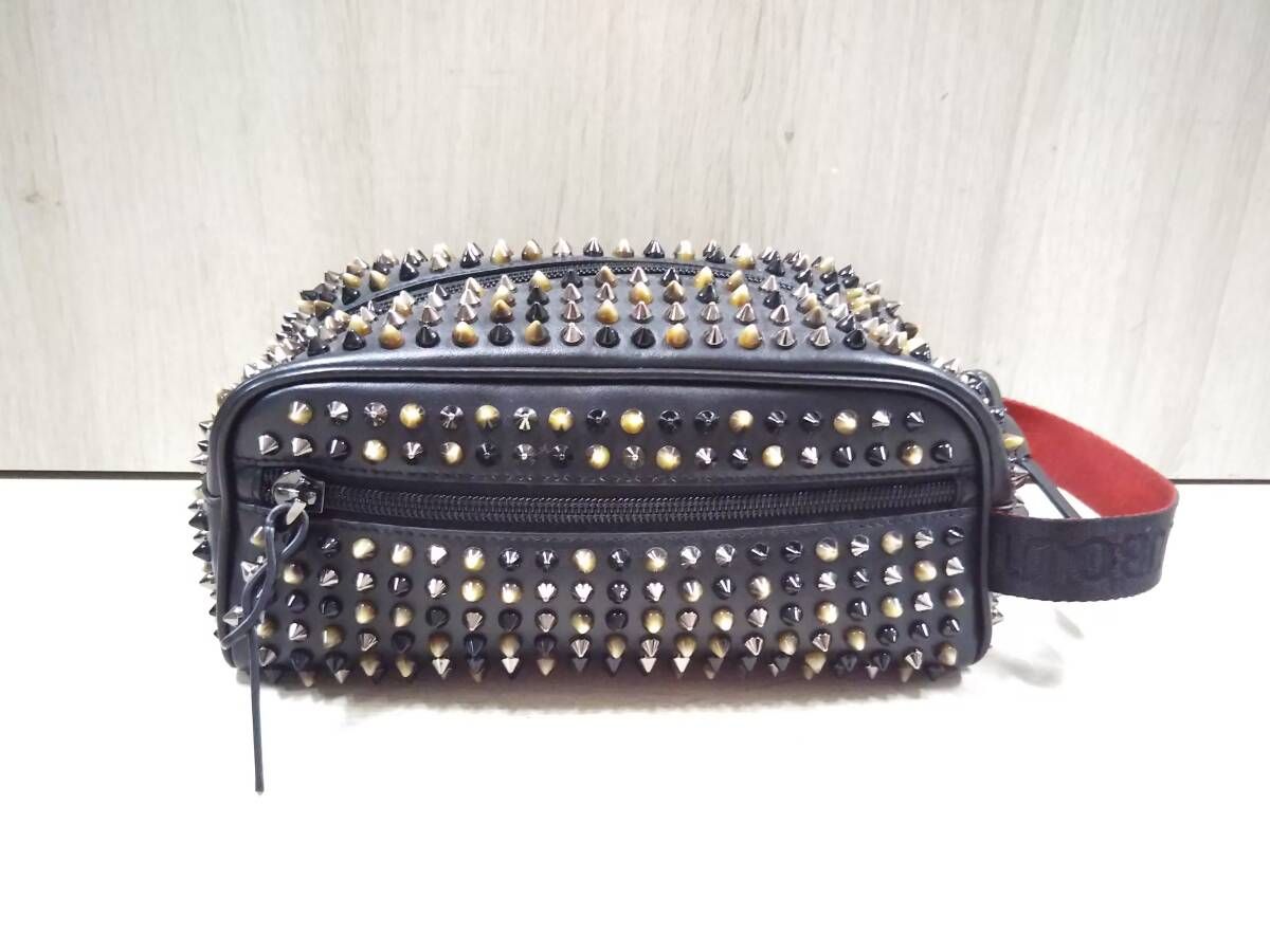 Christian Louboutin セカンドバッグ ブラック 黒 スタッズ クリスチャンルブタン