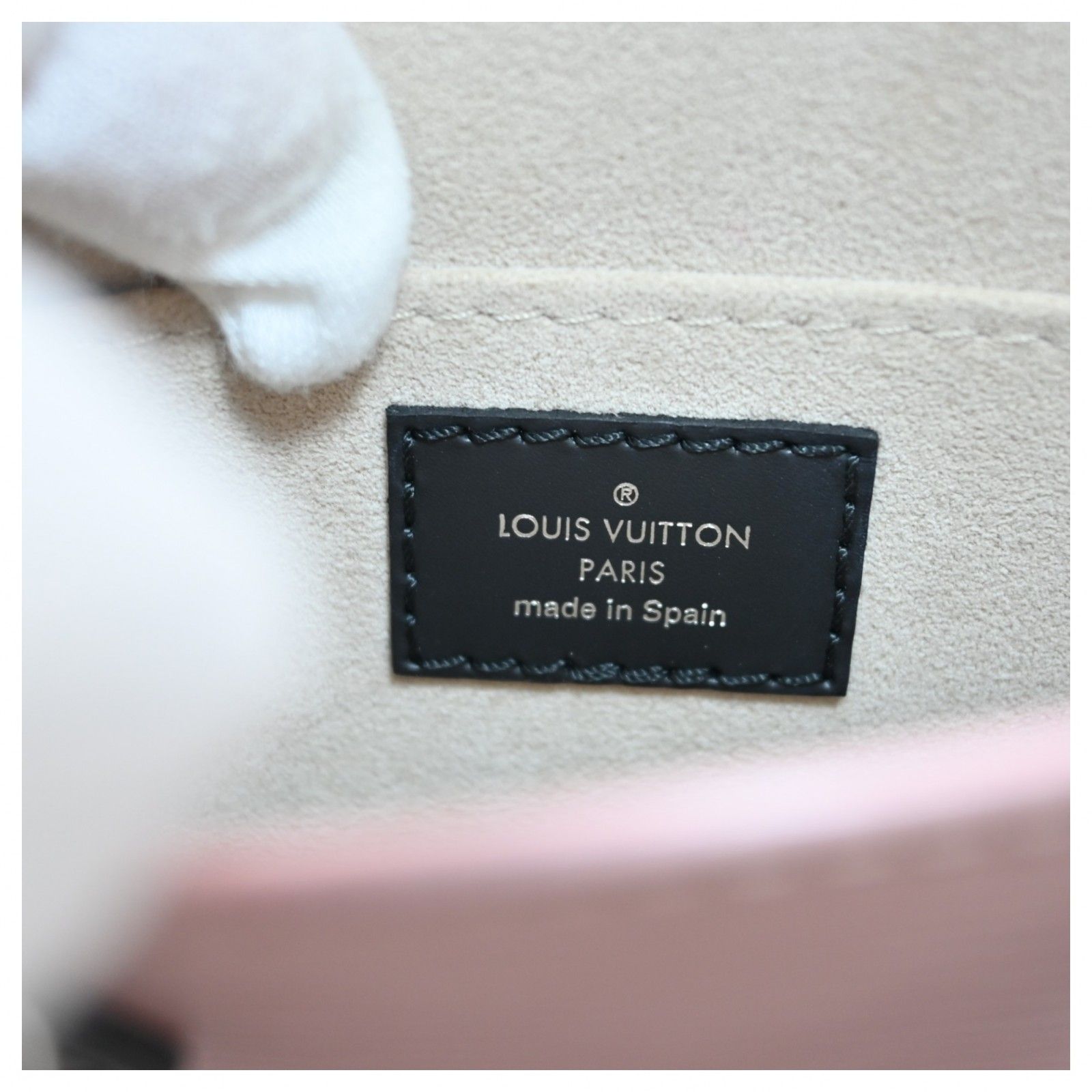 ルイヴィトンエピ プティットサックプラバッグ Aランクlv46119ho LOUIS VUITTON - ルイヴィトン プティットサックプラ