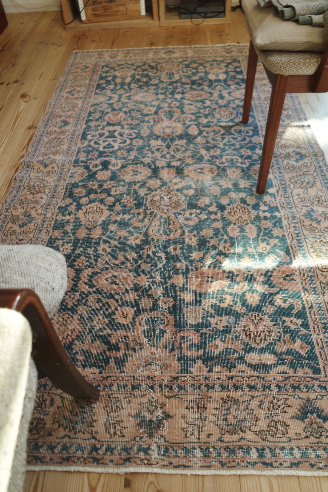 パッチワーク57×97 ピンク　グレーブルー　フローラル　トルコヴィンテージラグ トルコ ヴィンテージ ラグ ブルーピンク フローラル パッチワーク57×97