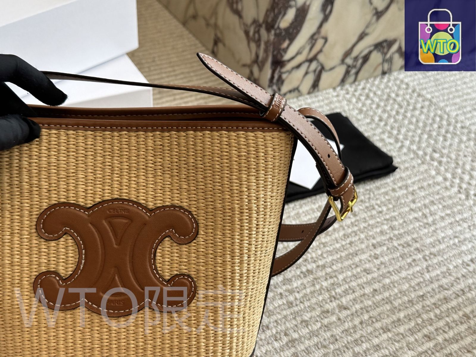 セリーヌのロゴ入りストローバッグ セリーヌのロゴ入りストローバッグ