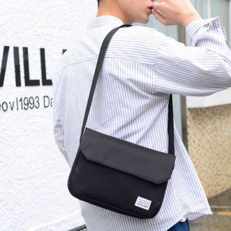 男女兼用 サコッシュ