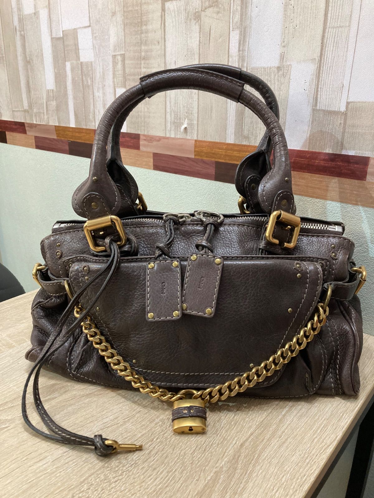 美品　クロエ　パディントン　ハンドバッグ　南京錠　スタッズ　刻印　レザー　黒 美品】クロエ パディントン ハンドバッグ レザー スタッズ