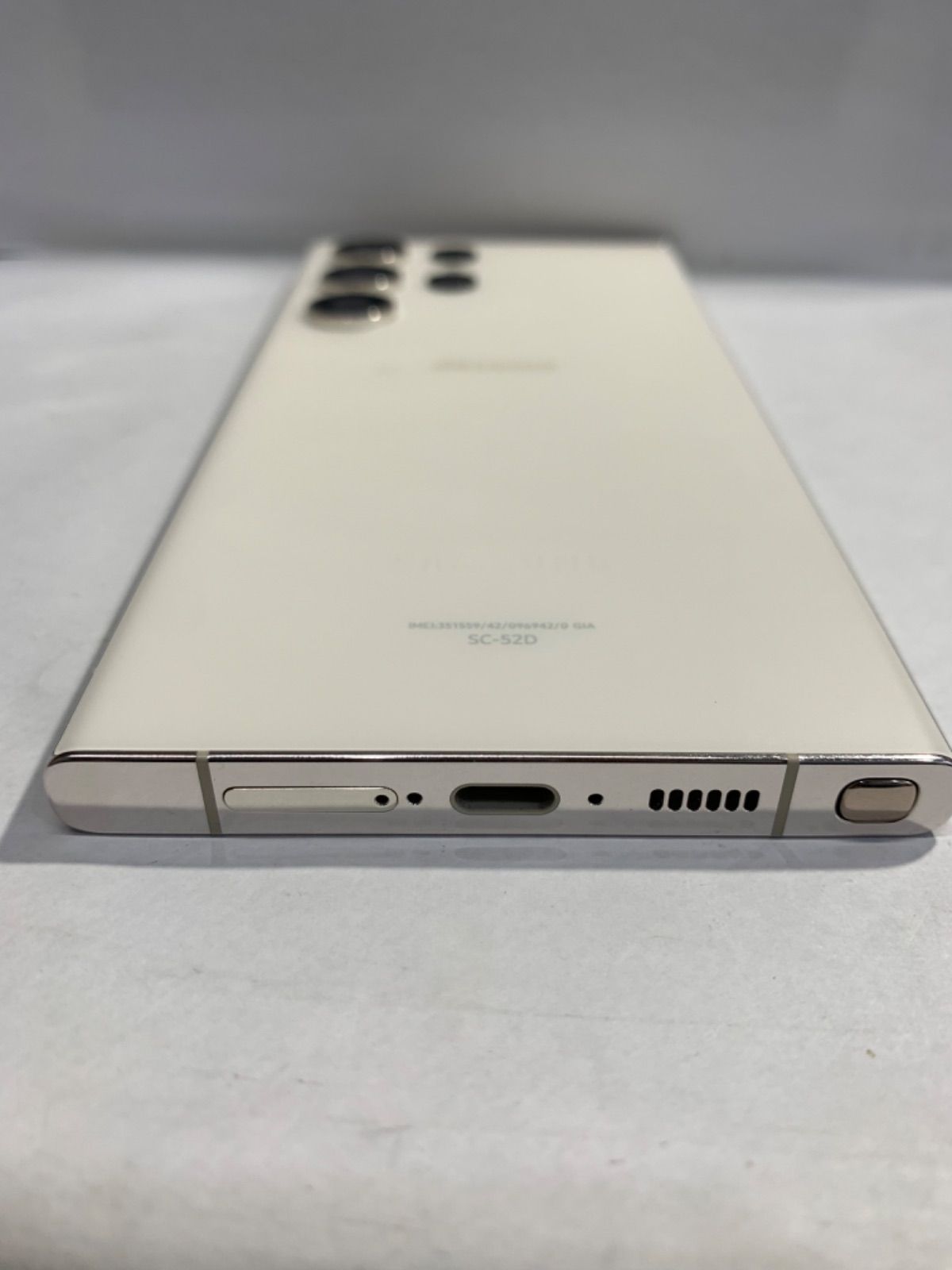 中古品】Galaxy S23 Ultra docomo SIMロック解除済み 256GB SC