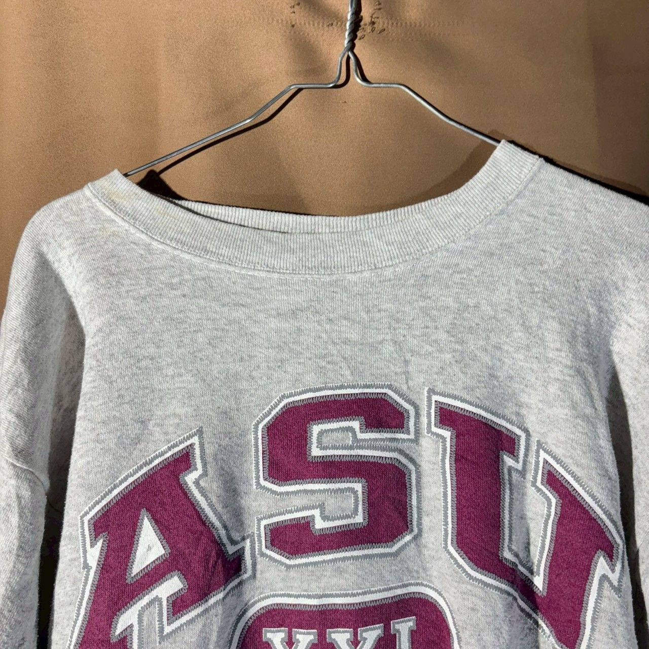 【Champion】スウェットプルオーバー ライトグレー US古着