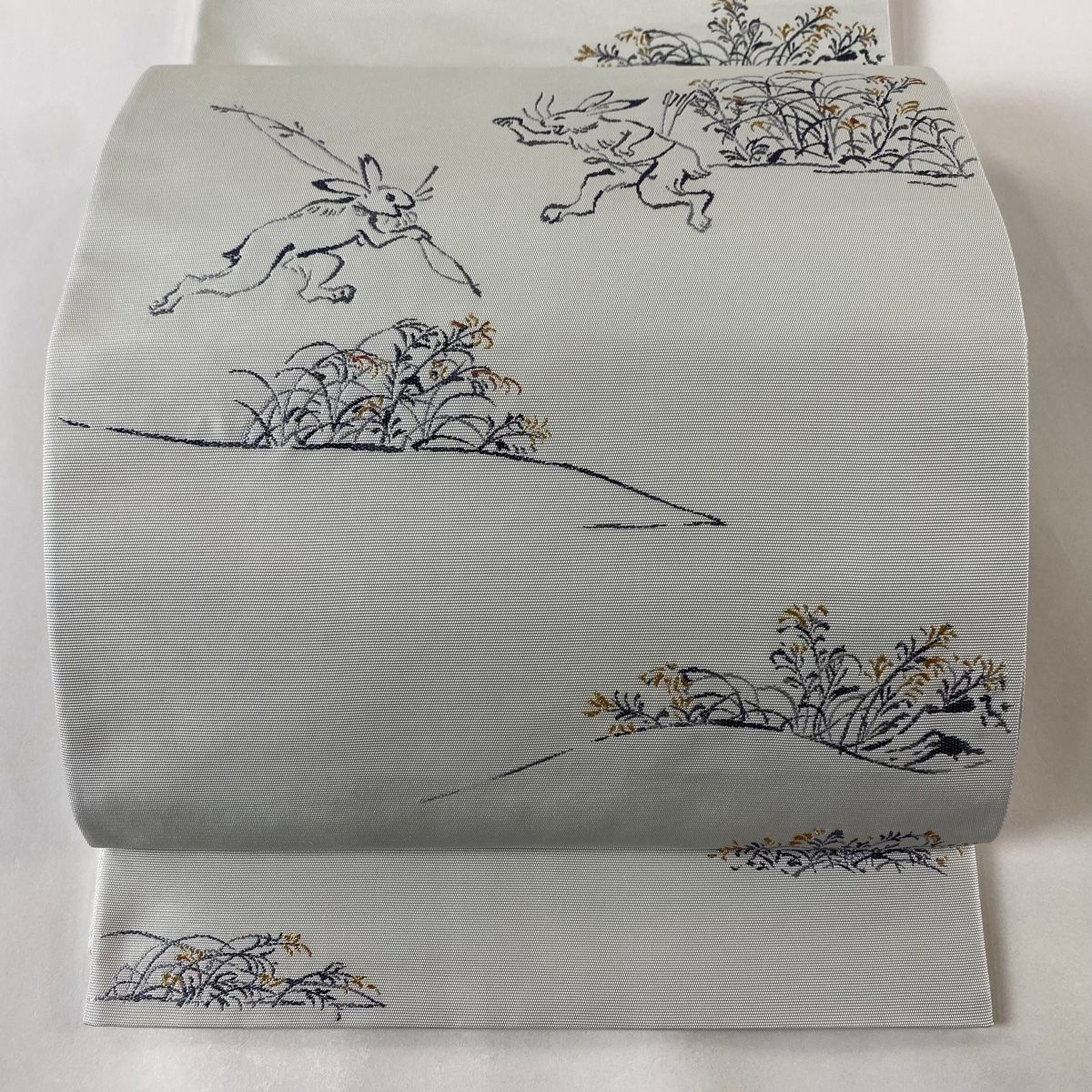 袋帯 美品 逸品 川島織物 落款 鳥獣戯画 金糸 灰色 お太鼓柄
