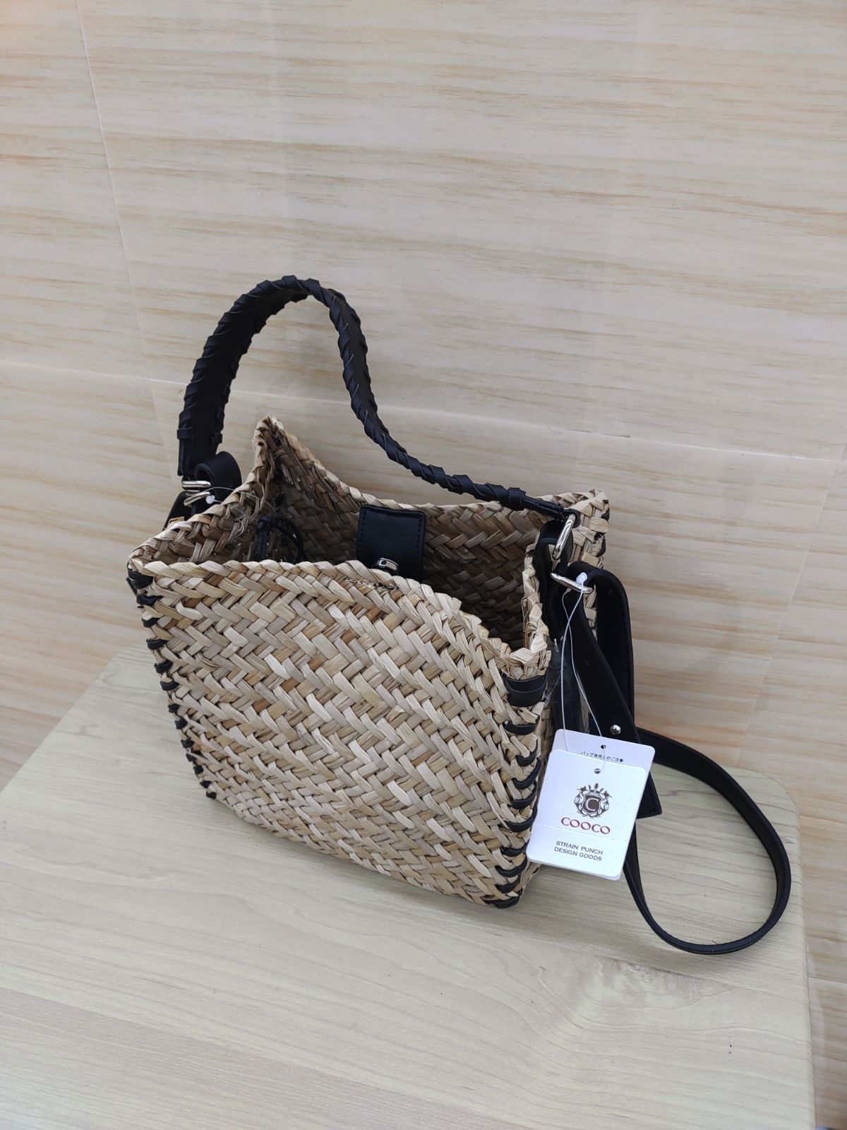 COOCO[クーコ]　フェザーレイクカガリ水草2WAYカゴバッグ[ブラック]