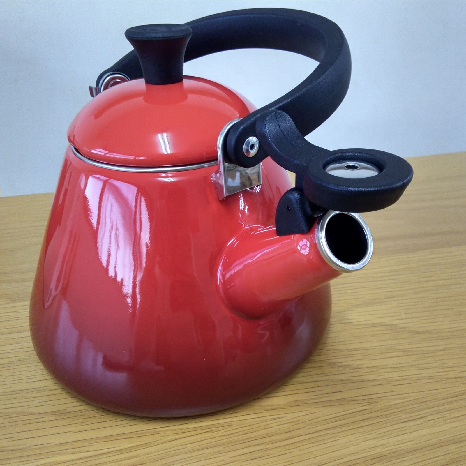 LE CREUSET 新品未使用 ケトル 1.6L 赤 【公式通販】