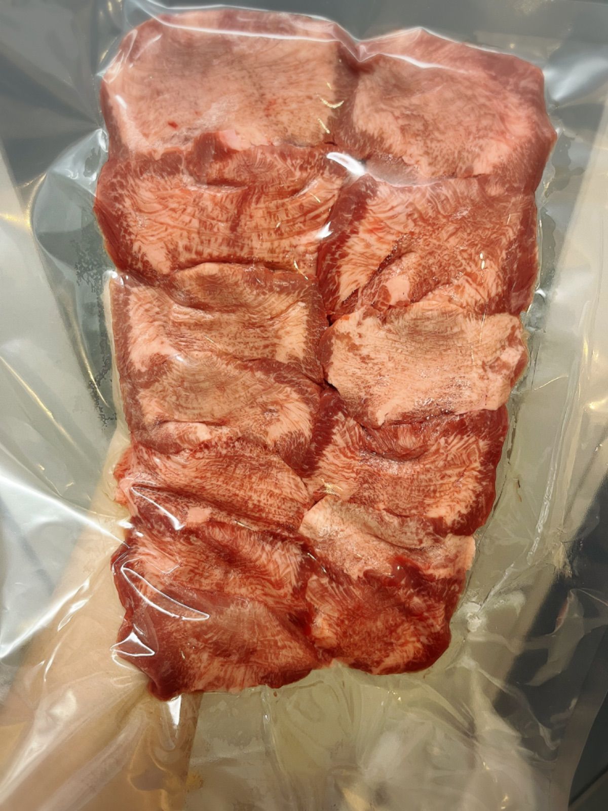 絶対お買い得！！牛タン(スライス) 焼肉　秋　キャンプ　BBQ ギフト