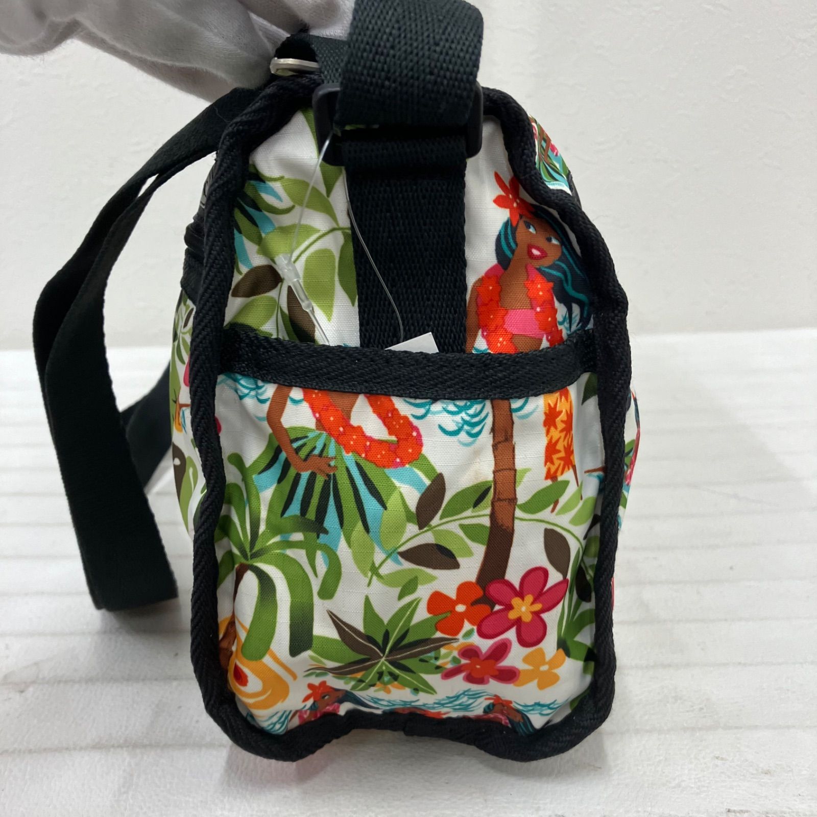 5120 LeSportsac レスポートサック デラックスショルダーサッチェル 