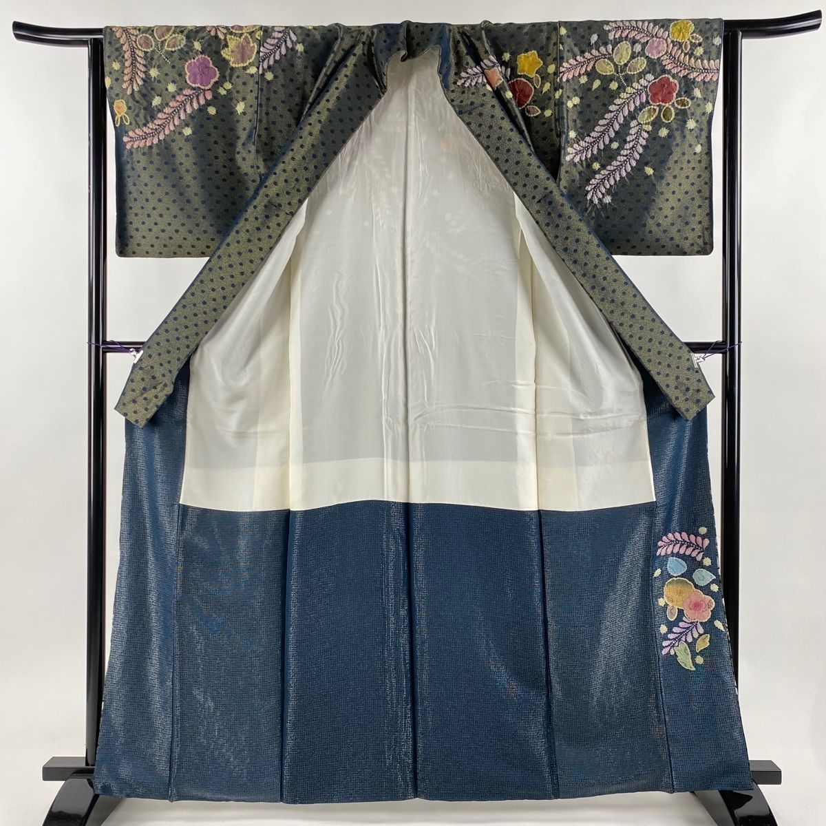紬 身丈162cm 裄丈65.5cm M 袷 雲文 草花 焦茶色 正絹 優品