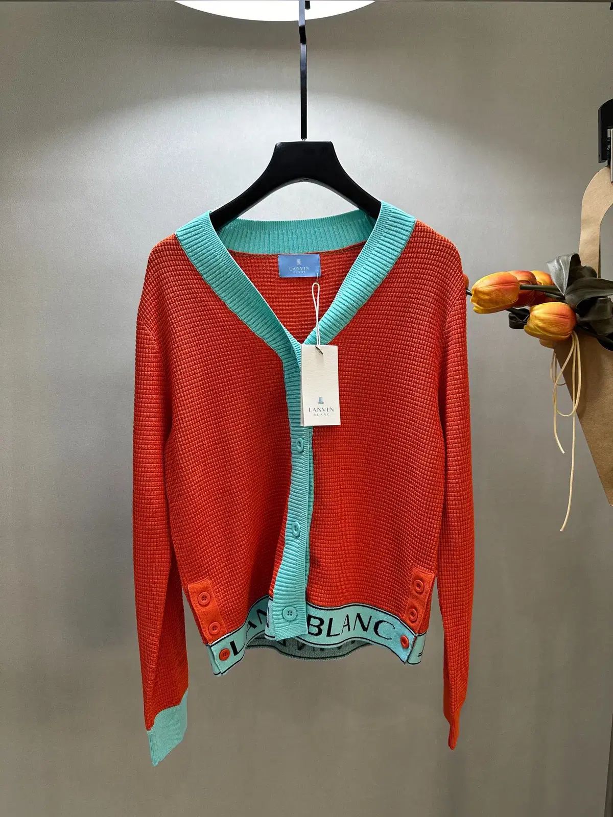 【新品】LANVIN sport人気バイカラー長袖ゴルフカーディガン　40 新品】LANVIN sport人気バイカラー長袖ゴルフカーディガン 40