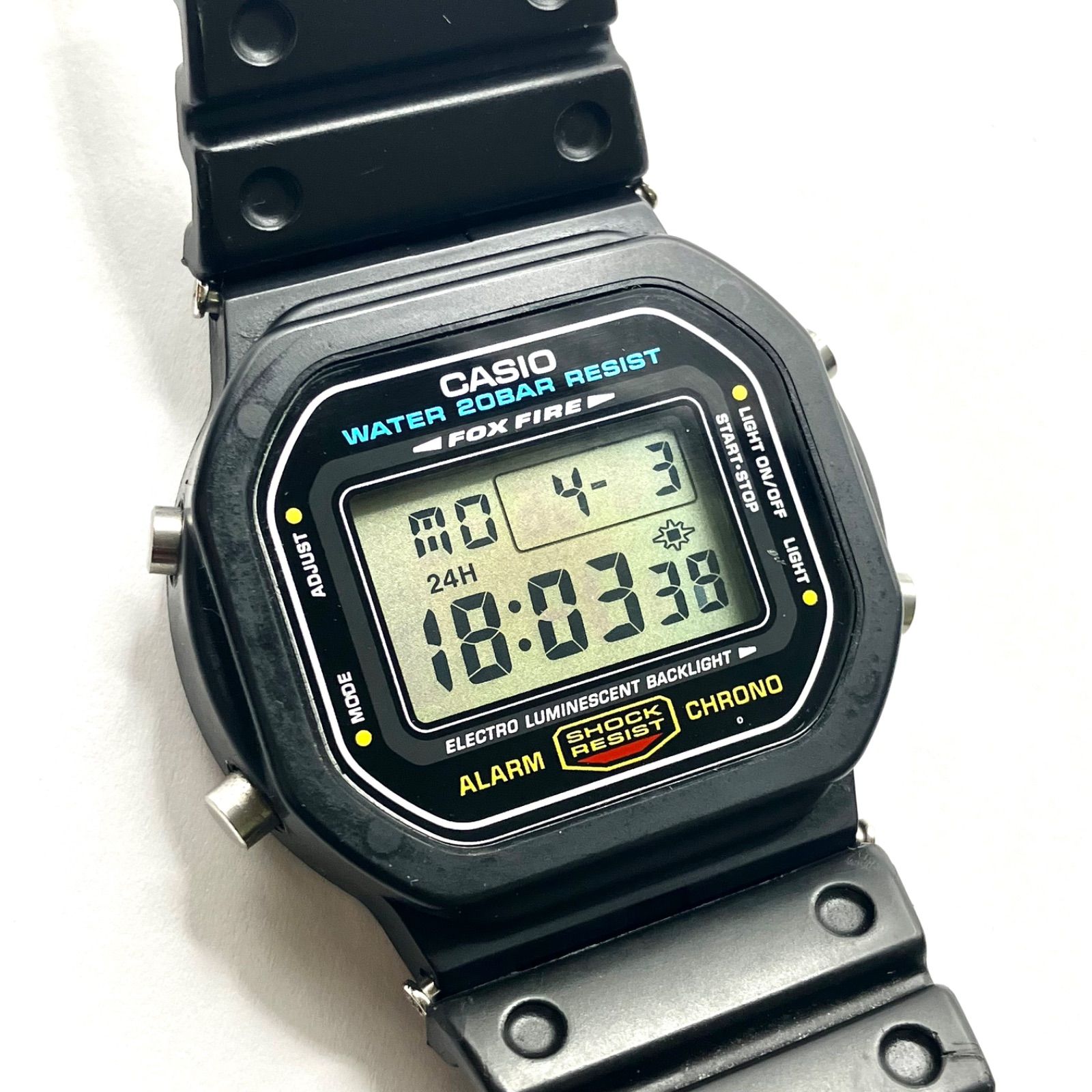 美品きれいです⭐️CASIO G-SHOCK】 DW-5600E FOX FIRE メンズ 腕時計