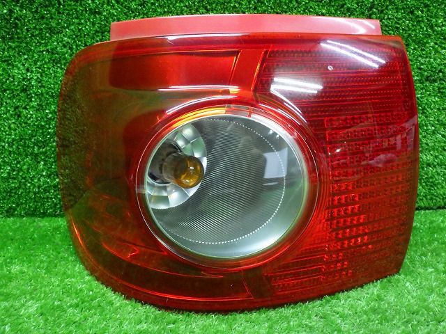 タントテールレンズ 左