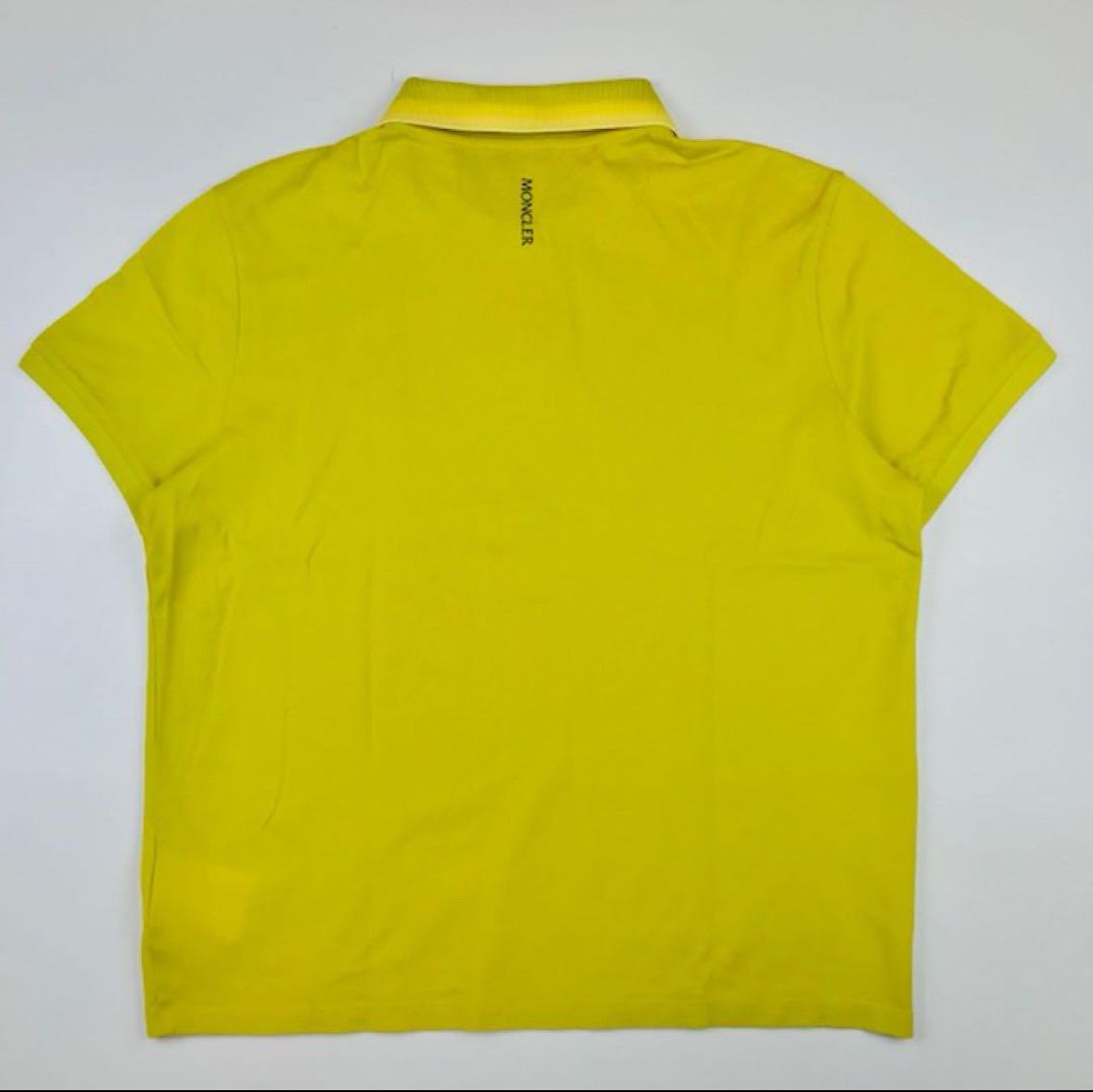 美品☆MONCLER・モンクレール MAGLIA POLO MANICA CORTA メンズ 美品☆MONCLER・モンクレール MAGLIA POLO MANICA CORTA メンズ