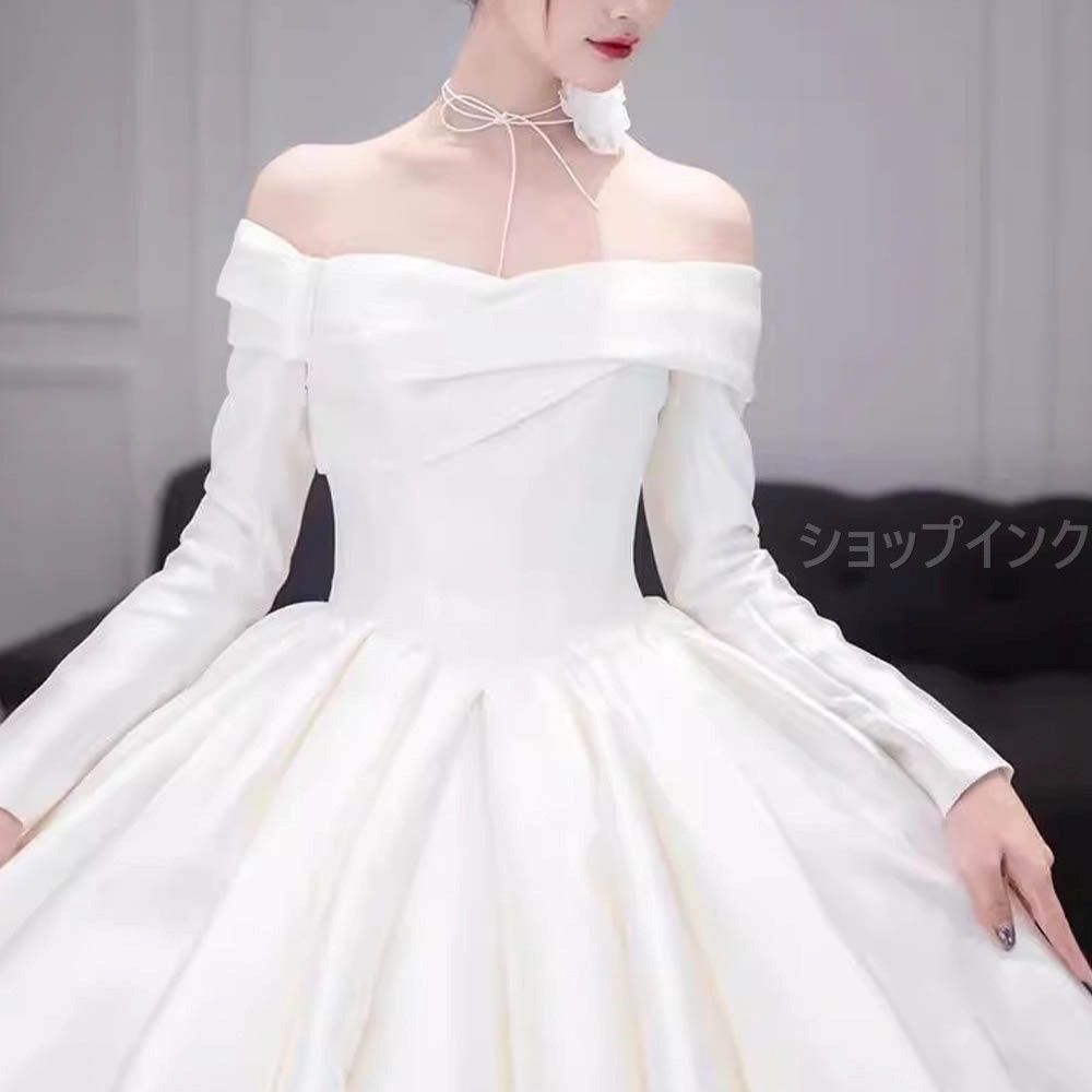 長袖 Aラインドレス