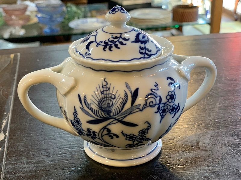 ブルー ダニューブ カップ＆ソーサー4セット＋ミルクピッチャー　シュガーポット ◇ブルーダニューブ ◇ ブルーオニオンカップ&ソーサー 4客セット