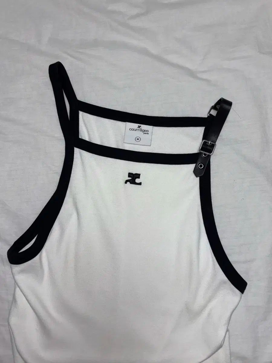 Courreges