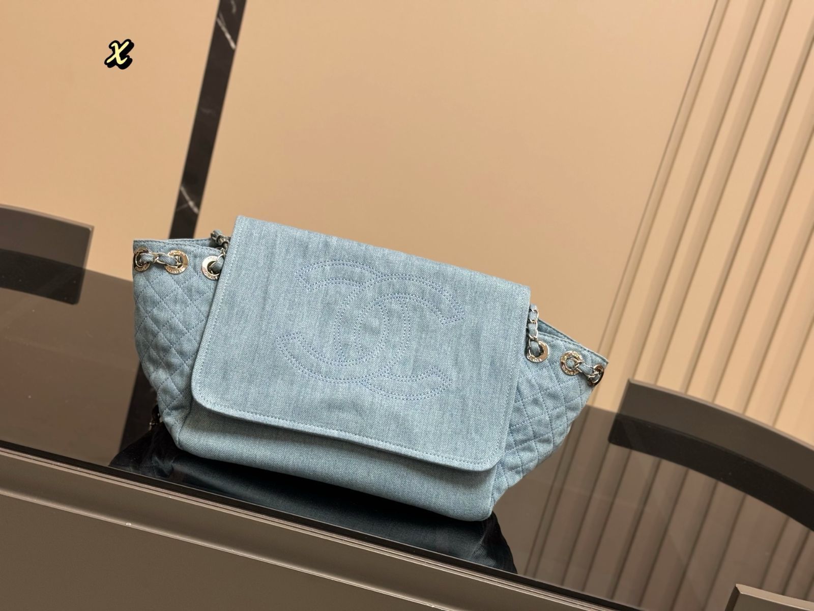 CHANEL - CHANEL 廃盤レア☆ デニム手帳 今日特価】Chanel デニム ポストバッグ～送料無料！在庫限定のお