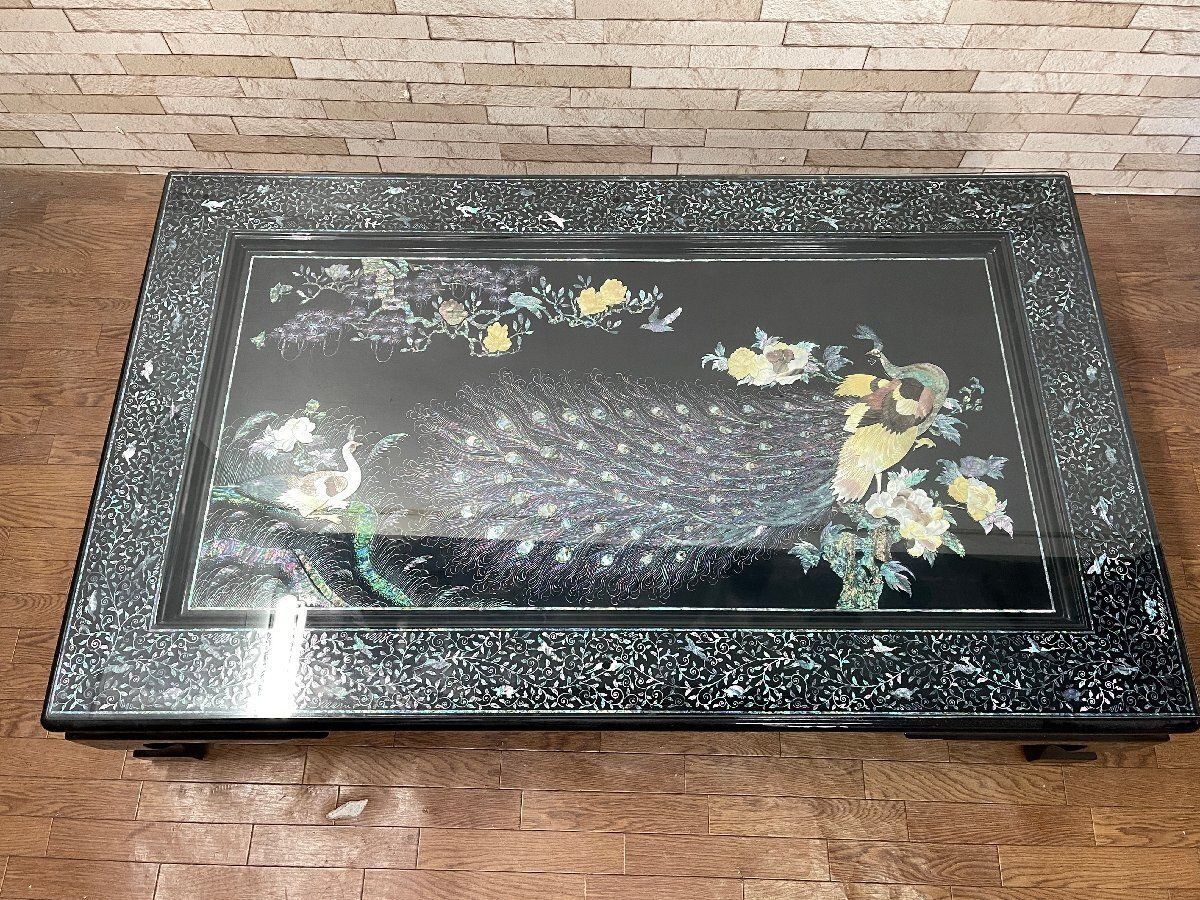 豪華 螺鈿細工 孔雀模様 座卓 座敷机 ローテーブル センターテーブル ガラス天板 黒漆塗 韓国 伝統 畑1120