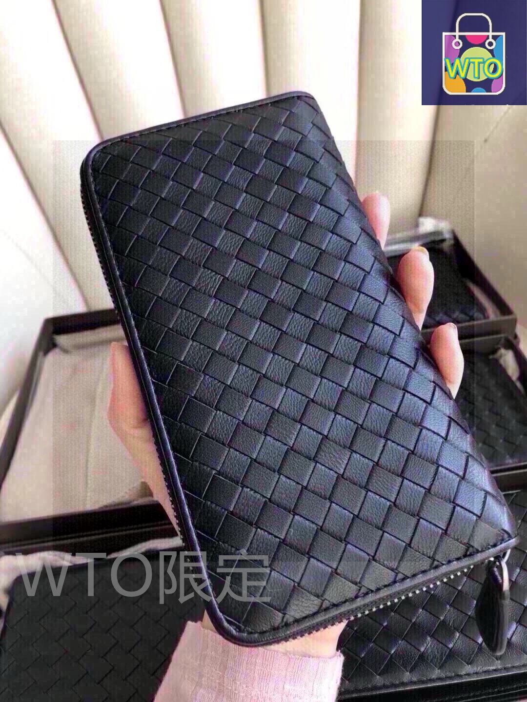 今日特価】Bottega Veneta クラシックウォレット, ラムレザー