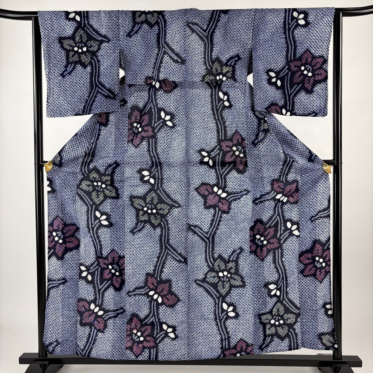 浴衣 身丈160cm 裄丈64cm M 絞り浴衣 花 紺色 綿 名品