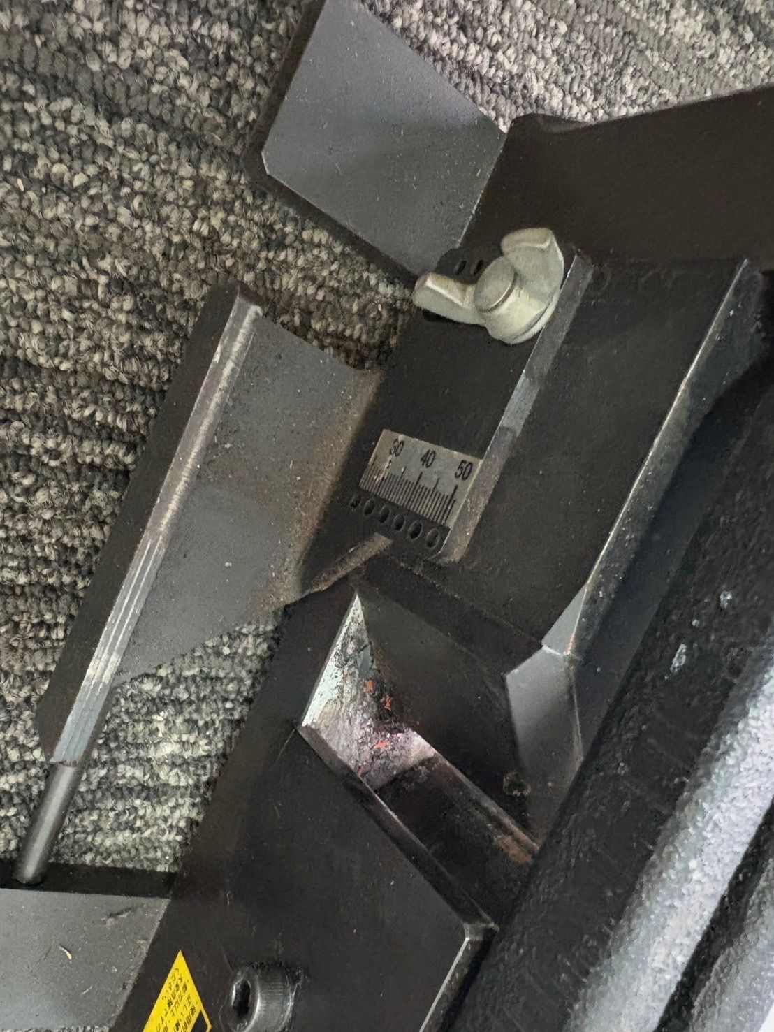 育良精機 イクラ