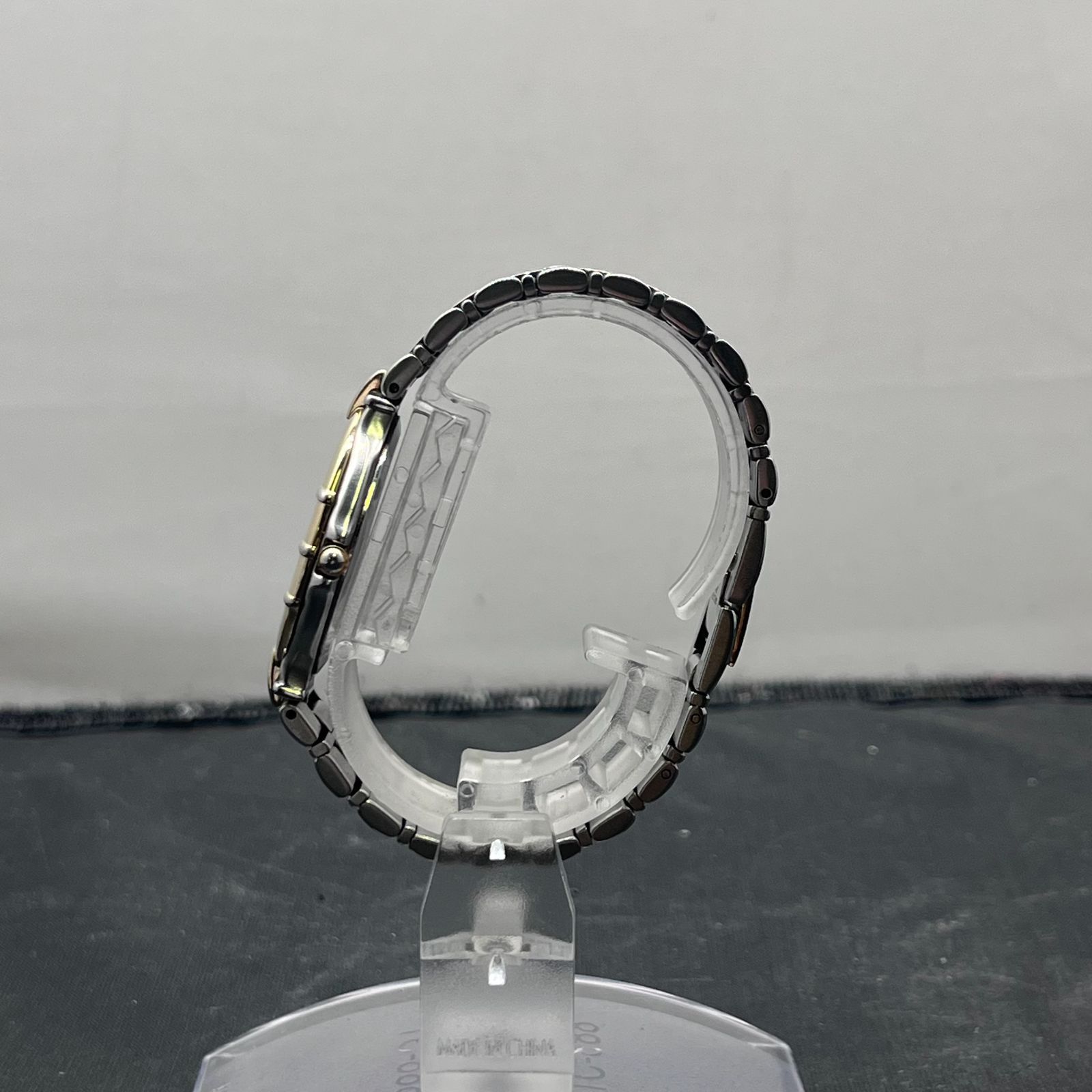 クォーツ 腕時計