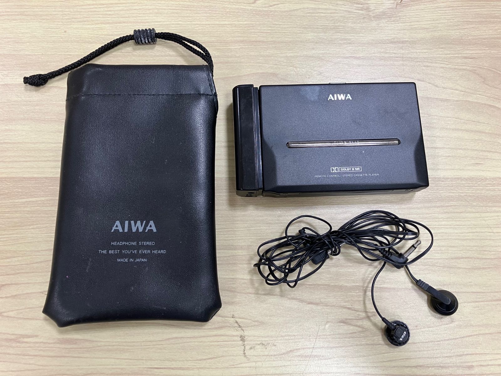 AIWA HS-PL55 ポータブルカセットプレーヤー 動作未確認 ジャンク 