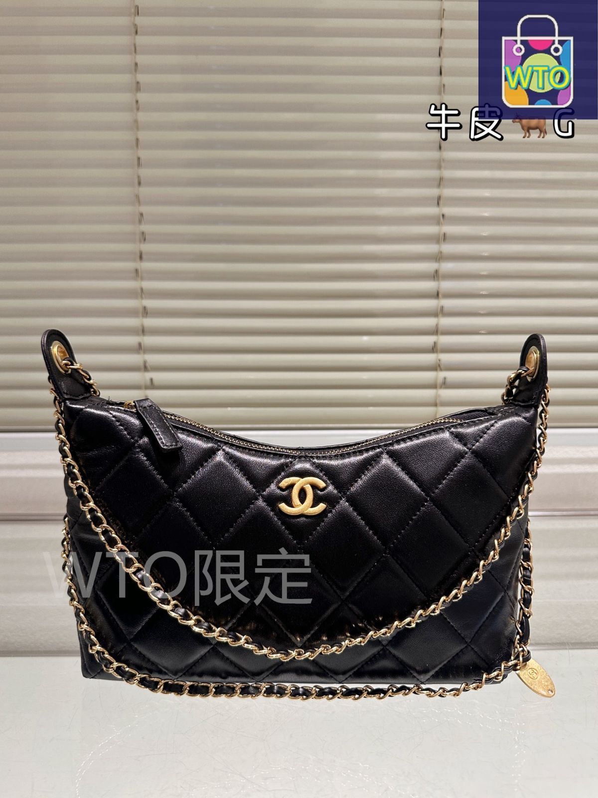 25S♪ブラック & ゴールド【CHANEL】シャネルベルト Chanel Vintage 1992 Black Gold Crystal Embellished CC Satin