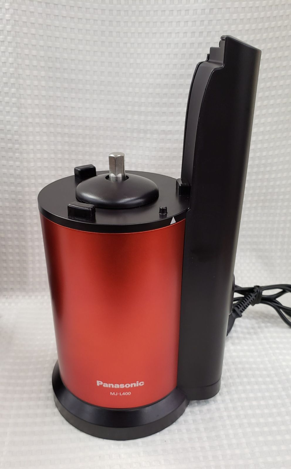 未使用級美品　Panasonic 低速ジューサー MJ-L400-R Panasonic 低速ジューサー MJ-L400-R 2024年製 - メルカリ