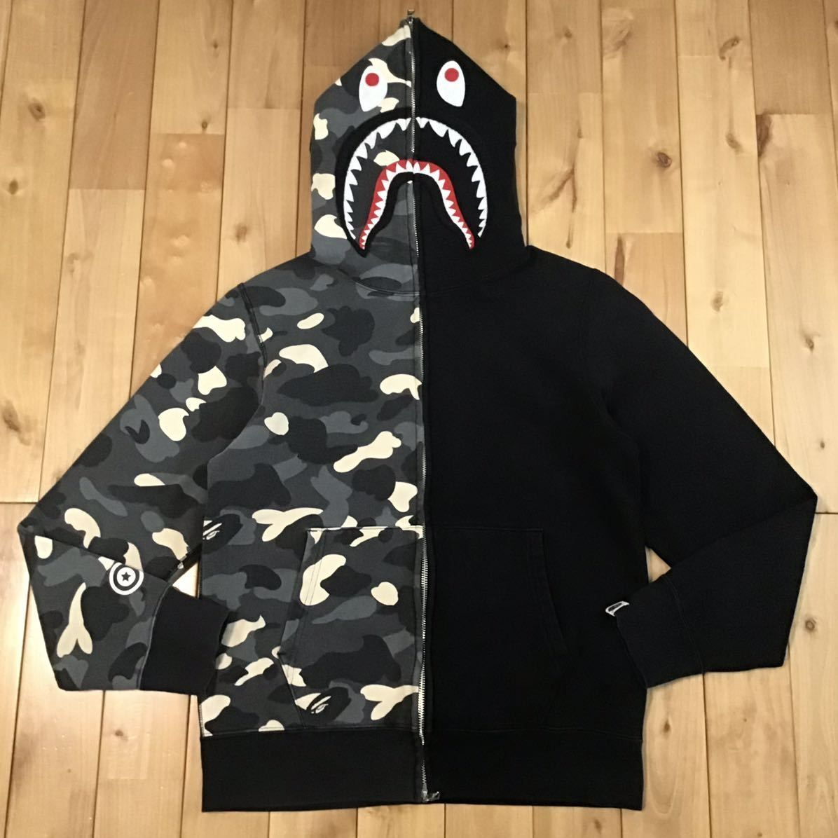 ☆蓄光☆ City camo シャーク パーカー Mサイズ shark full zip hoodie a bathing ape BAPE エイプ  ベイプ アベイシングエイプ 迷彩 - メルカリ