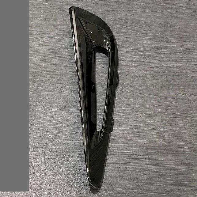 50系プリウス後期 純正サイドポンツーン 左右 黒 フォグランプ